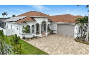 113 Se 28th Ter, Cape Coral