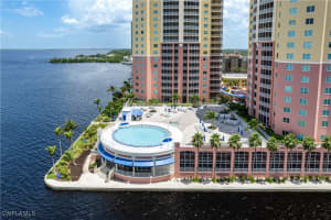 2743 1st St 804, Fort Myers