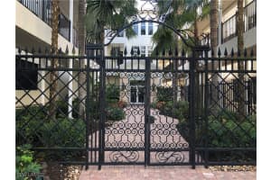 1400 Gulf Shore Blvd N 310, Naples