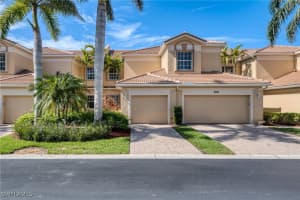 6031 Jonathans Bay Cir 401, Fort Myers