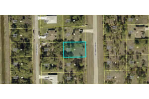 324 Columbus Blvd S, Lehigh Acres