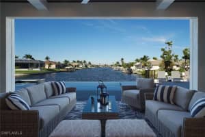 2523 Beach Pkwy W, Cape Coral