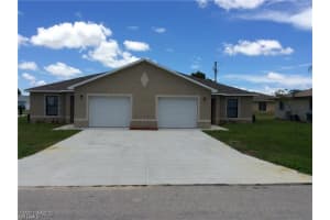542 Se 6th Pl, Cape Coral