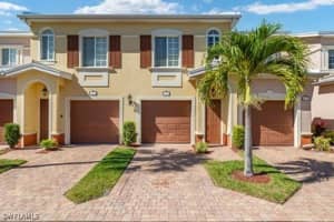 20140 Estero Gardens Cir 206, Estero