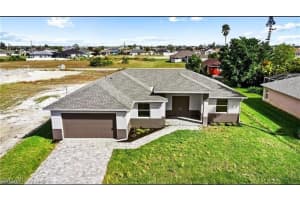 2216 Nw 4th Ter, Cape Coral