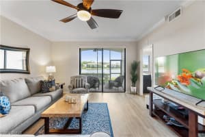 9525 Avellino Way 2615, Naples