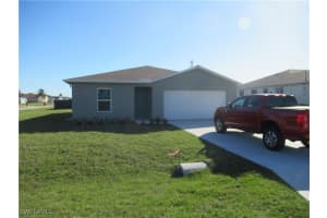 22 Nw 7th Ter, Cape Coral