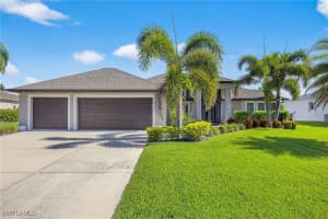 1929 Sw 38th St, Cape Coral
