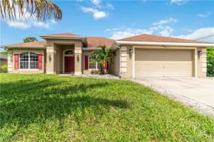 915 Alvin Ave, Lehigh Acres