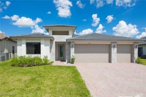 4843 Frattina St, Ave Maria