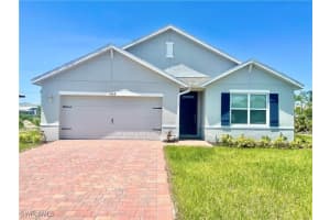 1409 Nw 4th St, Cape Coral