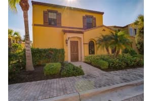 11977 Izarra Way 7902, Fort Myers