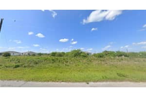 454 Cheshire Ct, Labelle