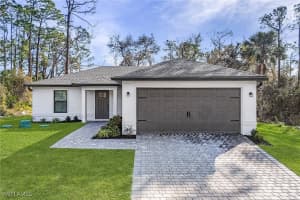 2324 Nw 31st St, Cape Coral