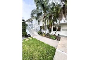 431 Van Buren St E2, Fort Myers