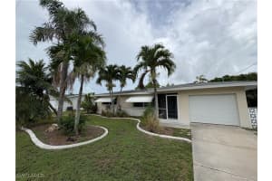 5604 Sw 1st Ct, Cape Coral