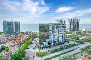 4751 Gulf Shore Blvd N 1408, Naples