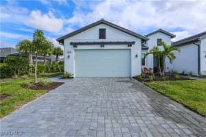 14759 Kingfisher Loop, Naples