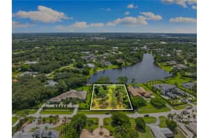 820 Cassena Rd, Naples