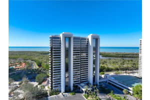 6825 Grenadier Blvd Ph 4, Naples