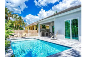 712 108th Ave N, Naples