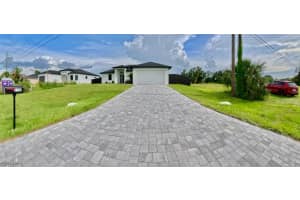 2126 Ne 26th St, Cape Coral
