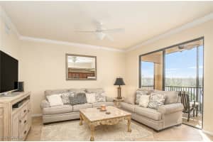 9731 Acqua Ct 533, Naples