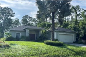 818 Desoto Ave, Lehigh Acres