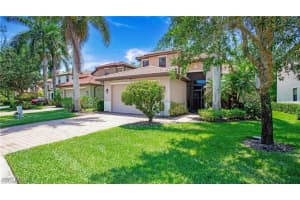 7874 Bucks Run Dr, Naples