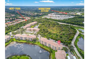 8470 Kingbird Loop 1021, Estero