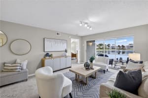 895 N New Waterford Dr J103, Naples