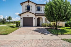 5340 Cameron Dr, Ave Maria