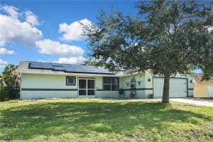 125 Se 27th Ter, Cape Coral