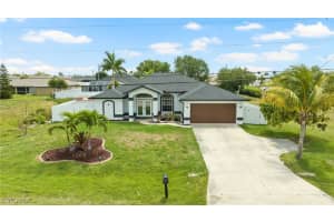 1213 Chiquita Blvd N, Cape Coral