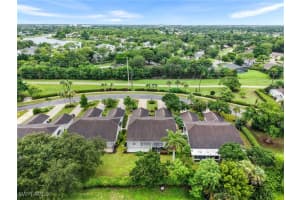 1856 W Crown Pointe Blvd, Naples