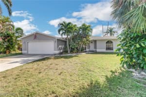 5333 Malaluka Ct, Cape Coral