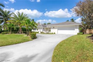 707 Port Side Dr, Naples