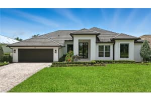 581 Wedgewood Way, Naples