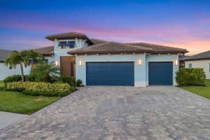 3721 Sapphire Cove Cir, Naples