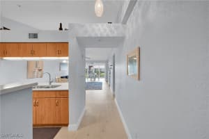 20111 Ian Ct 306, Estero