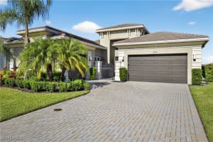 28514 Wharton Dr, Bonita Springs