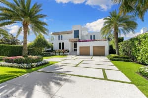 652 Bougainvillea Rd, Naples