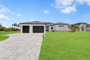 4201 Gulfstream Pkwy, Cape Coral