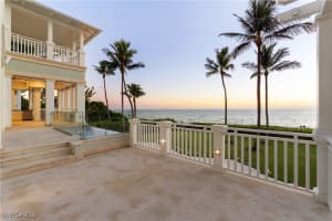 1270 Gulf Shore Blvd S, Naples