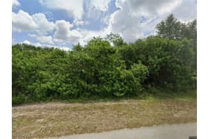 600 8th Ave, Lehigh Acres