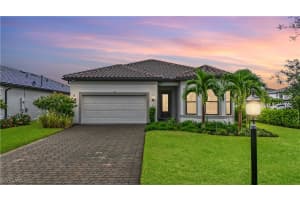 20402 Pebble Glen Dr, Estero
