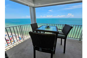 9051 Gulf Shore Dr 2, Naples