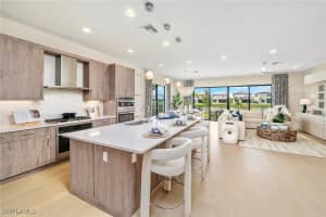 20678 Fair Oak Ln, Estero