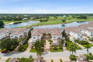 580 Avellino Isles Cir 202, Naples