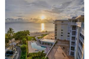 3401 Gulf Shore Blvd N 205, Naples